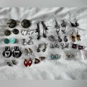 Vintage Pierced Earrings Lot of 22